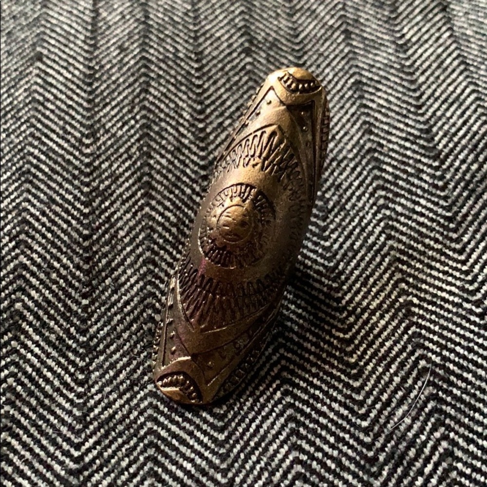 Pattern ring